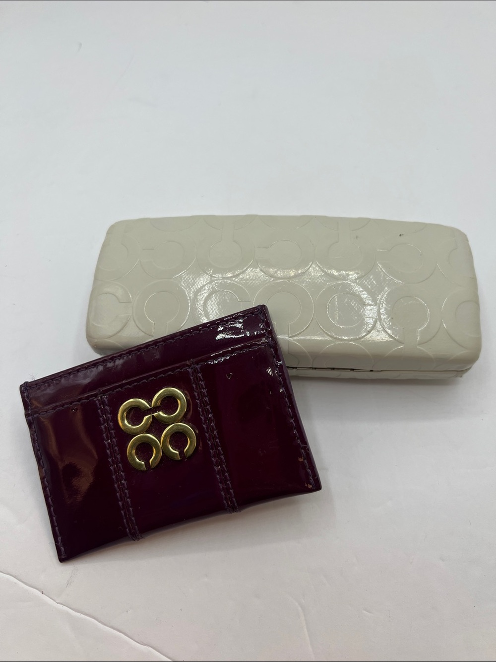 Coach Patent Leather Card Case in Deep Wine with Cream Signature Glasses case